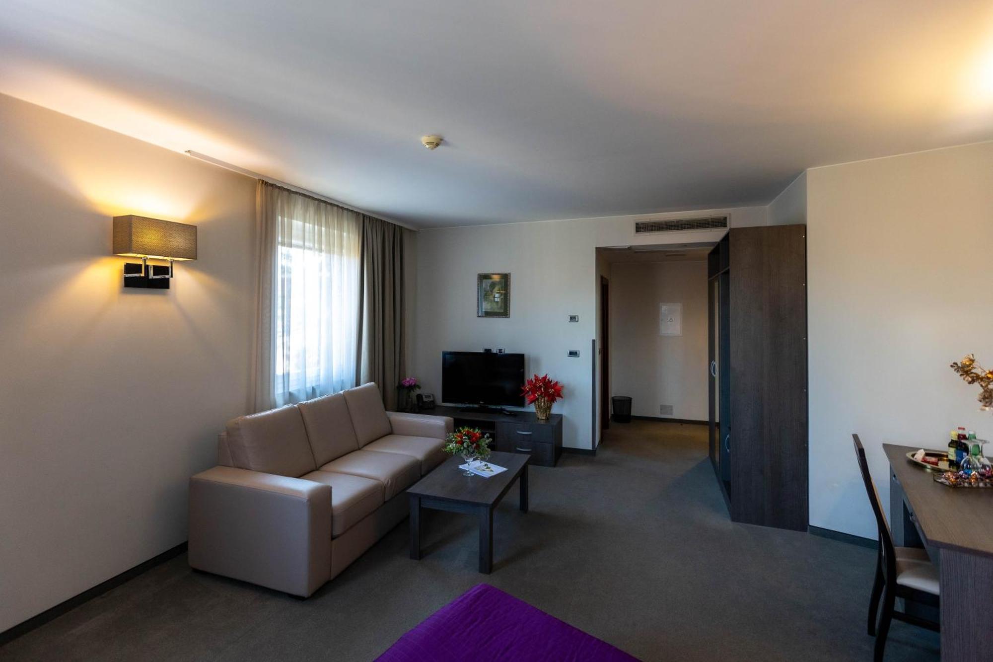 Art Hotel Slavonski Brod Eksteriør billede
