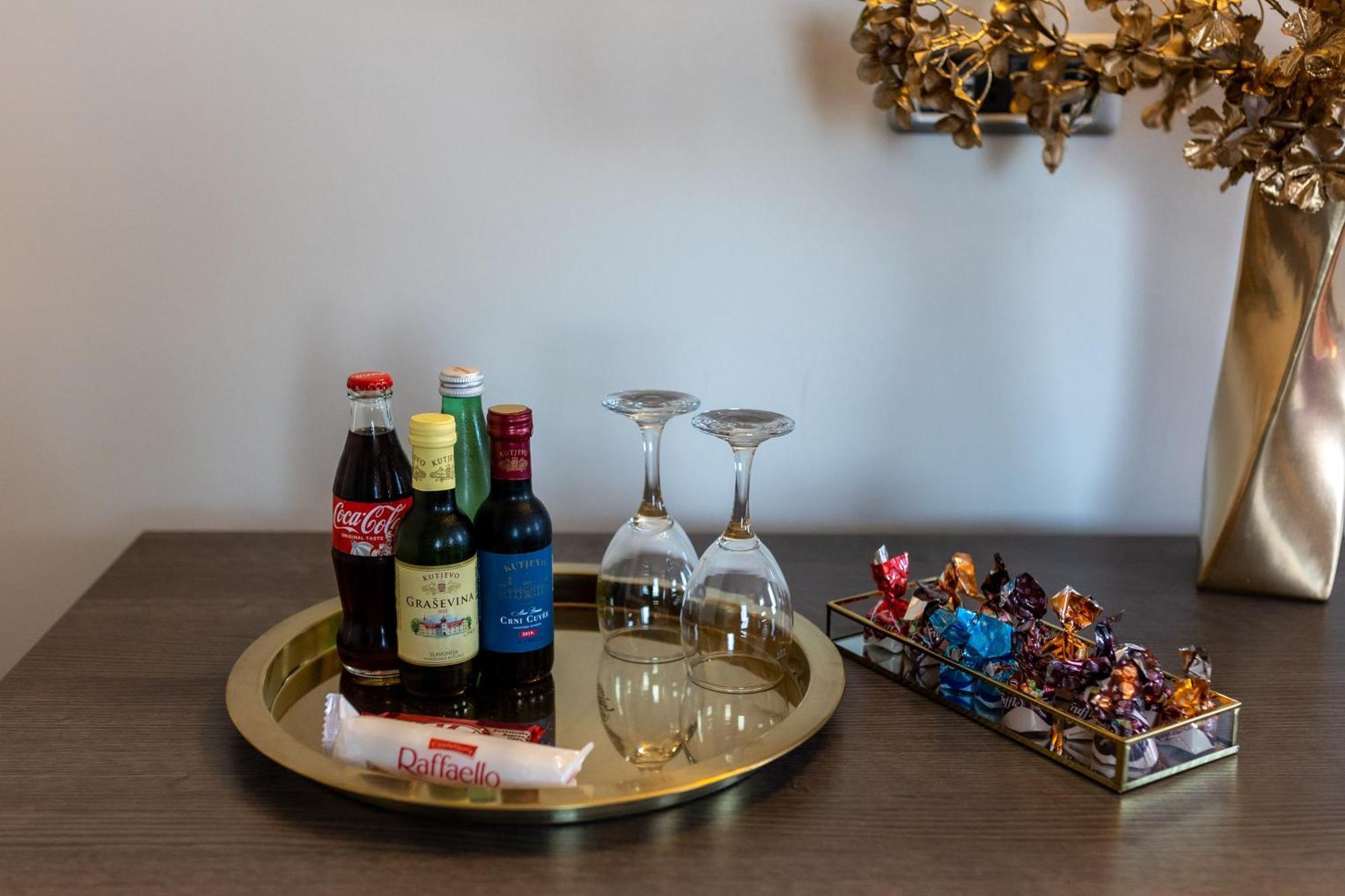 Art Hotel Slavonski Brod Eksteriør billede