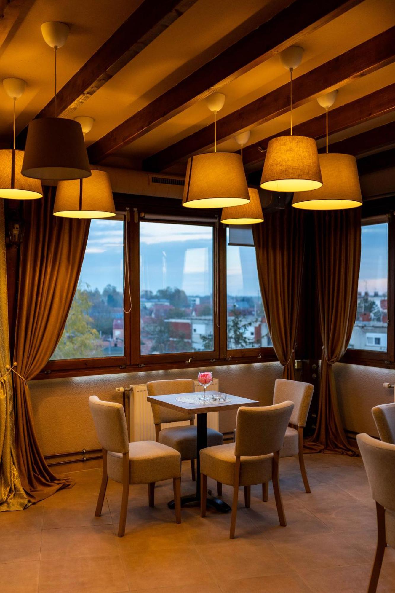 Art Hotel Slavonski Brod Eksteriør billede