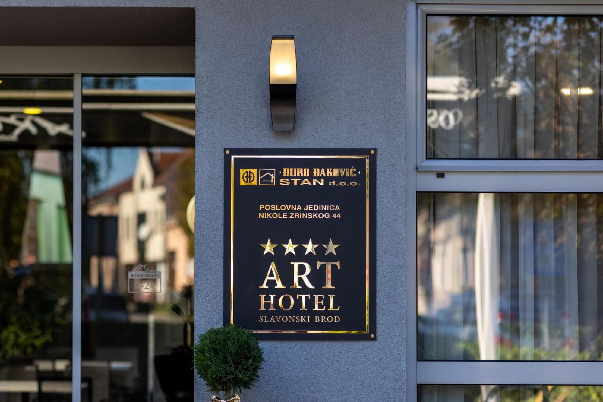 Art Hotel Slavonski Brod Eksteriør billede